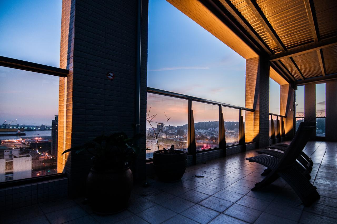 Hotel Yam Kaohsiung Esterno foto
